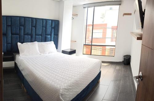Hotel Everest Chia Oficial