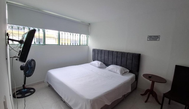 Hotel Girasol in La Mesa