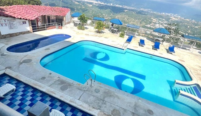 HOTEL GIRON CAMPESTRE in Girón