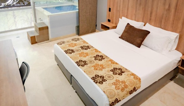 Hotel Madeiro