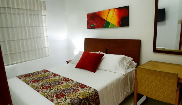 Hotel Prado 34 West