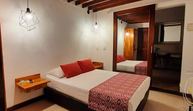 Hotel Rio Piedras