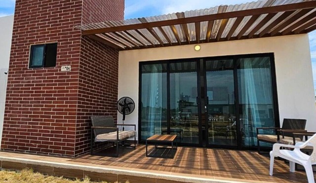 House 4 in Jardín del Mar, just a few steps from the quiet beach