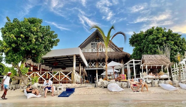 How charming! Beach Hotel - Punta Arena, Tierra Bomba Island - Cartagena in Cartagena de Indias