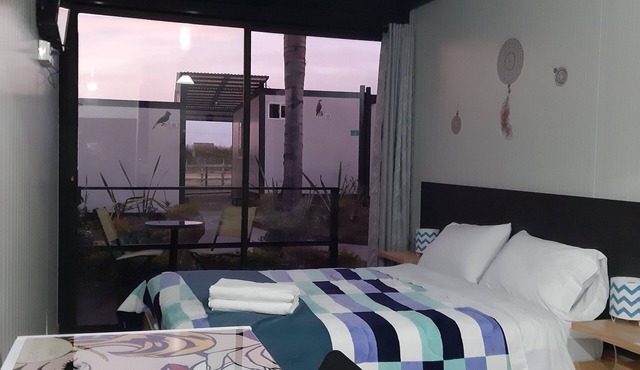 Isak Hotel & Golf Airport