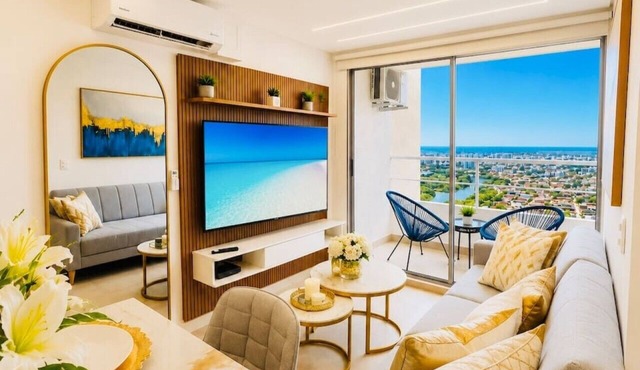 Ivory Tide Coastal Apt Ocean View Beach WiFi
