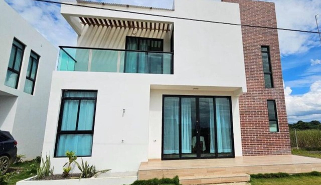 Jardín del Mar, House 8. Comfortable and fully equipped, right on the Caribbean Sea