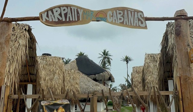 Karpatty Mar: Beachfront Cabins, Restaurant, and Bar (Pets Welcome)