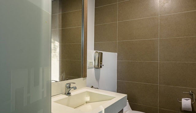 Lleras Green Hotel