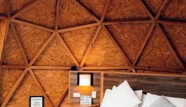 Luxury glamping with Wi-Fi and a hot tub in Boyacá