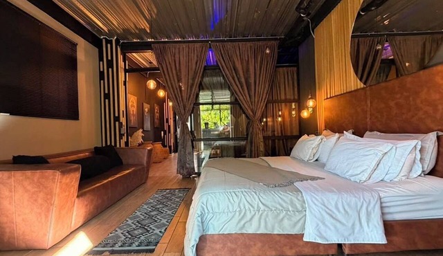 Luxury mirror Provenza in Medellín