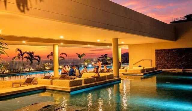 Luxury Sky Retreat/Rooftop with Ocean View in Santa Marta City