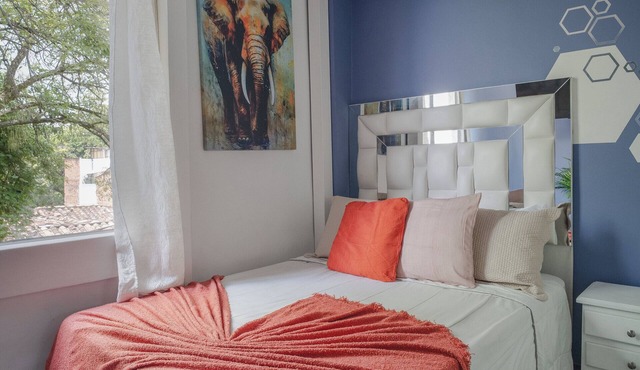 Luxury Suite - Rooftop, Jacuzzi & Balcony in Medellín