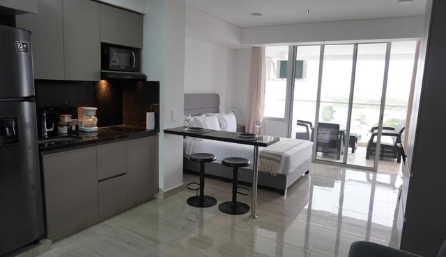 Luxury Viewpoint from your LOFT near the airport