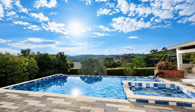 @Marbella Lane - Dream InfinityPool Mountain Villa in PALERMO