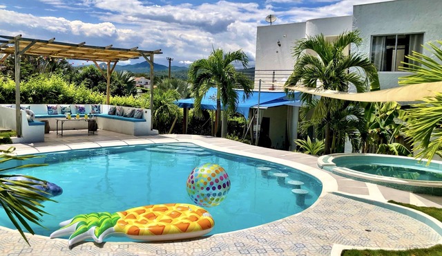 🏅 Mediterranean-style beach villa with a private pool and hot tub in Tocaima