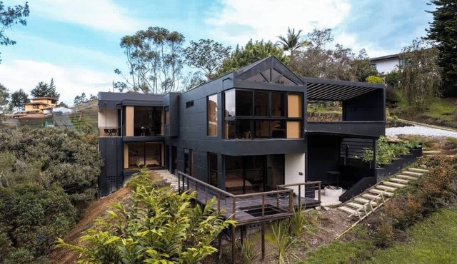 Modern Cabins | Jacuzzi + Wellness Spa