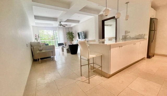 Modern Comfort: Spacious 2BR in Walled City