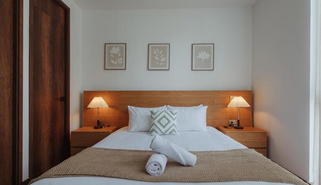 Modern El Retiro Suite for Two + Free Parking in El Retiro