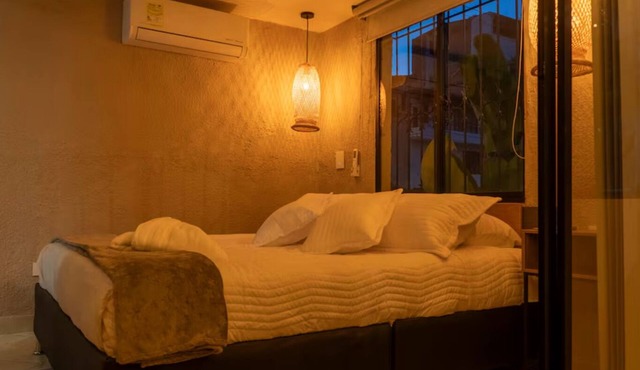 Modern Suite 5 Min to Immigration Garden + A/C in Medellín