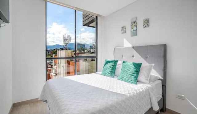 Moderno y amplio apartamento cerca a centros comerciales in Ibagué