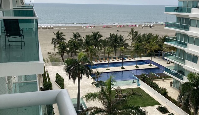 Morros: View and Direct Access to the Beach in Cartagena