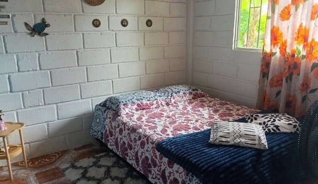 Pet friendly ocean view cottage in Arboletes