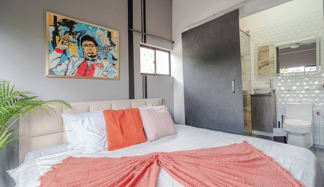 Prado centro #10 Luxury Suite - Rooftop, Jacuzzi & Balcony in Medellín