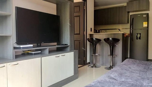 RentalsOP AN01 Apto cerca al lleras con balcon y piscina climatizada, cerca a provenza, ubicado min del aeropuerto