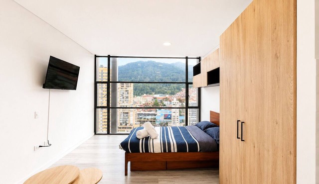 Serene bedroom apartment with incredible view in Bogotá perfect for your stay