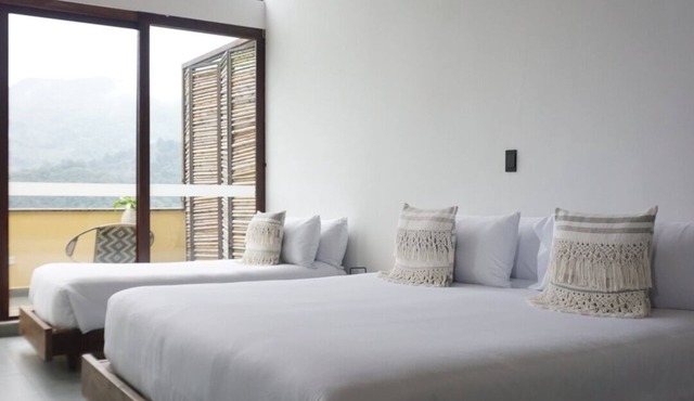 SummerC hotel