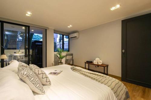 Surprising, Lleras Park, Billar Pool And Jacuzzi in Medellín