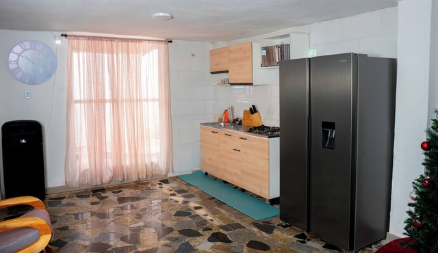 Tropical 3 BR/3 BA beach Villa w pool, WiFi, & AC in beautiful Santa Veronica!