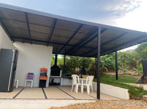 Villa lili, Carmen de Apicala condominio San Simon