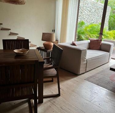 Villa Privada en Naio Palomino
