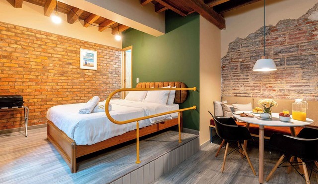 w* | Compact 2BR in La Candelaria in Bogotá