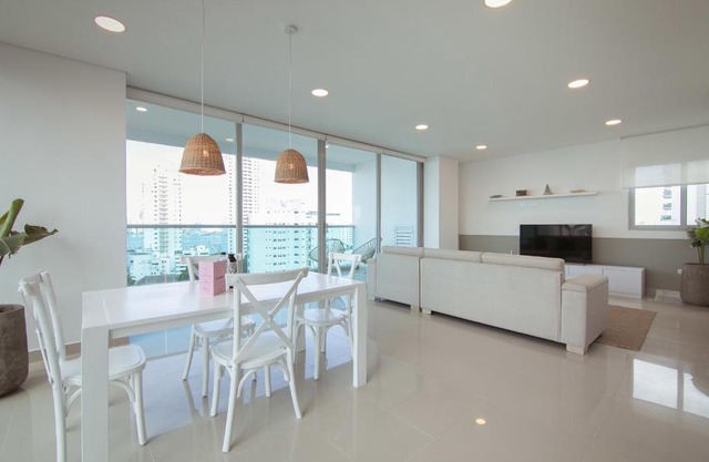 Breathtaking 2BR in Paradisiac Cartagena