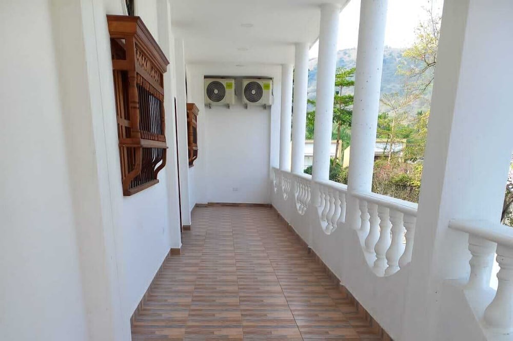 Zona Colonial Hotel | HOTEL SANTA FE DEL PARQUE