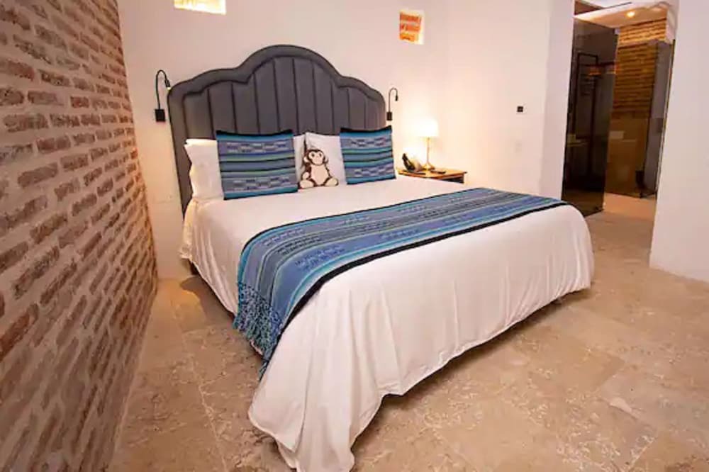 Centro Cabin | Hcf-pqf Boutique Hotel Room In The Historic Center With Pool And Wifi