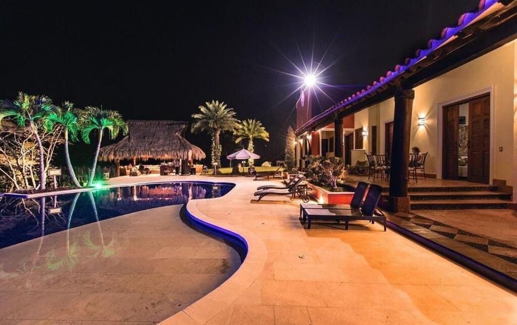 Venecia Hotel | La Divisa