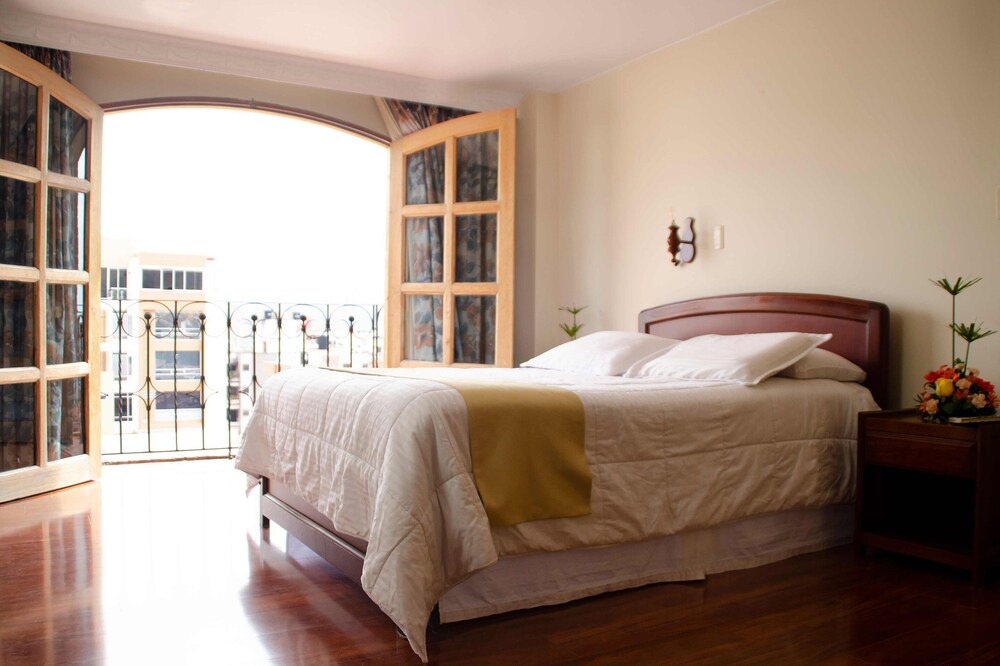 Duitama Hotel | Hotel Dinastia Real