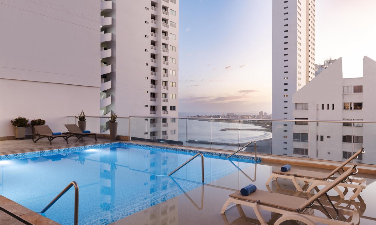 Bocagrande Hotel | Hampton By Hilton Cartagena