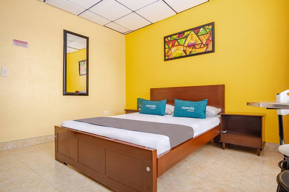 Centro International Hotel | Ayenda Europa