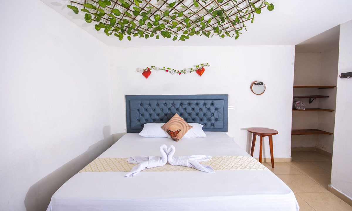 San Jeronimo Hotel | Hotel Familia Casa Blanca