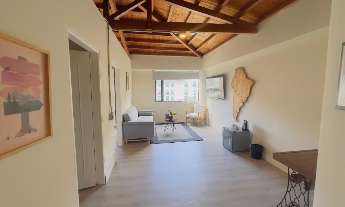Las Lomas I Hostel | Socialtel Provenza Medellin