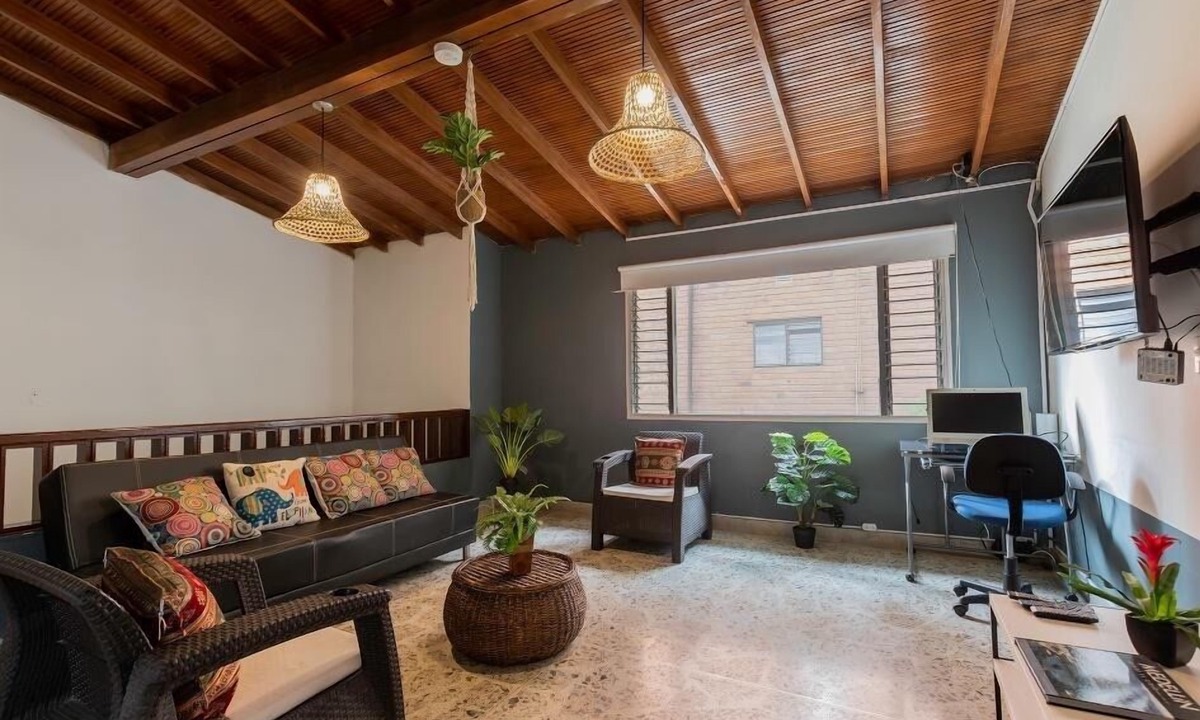 La Aguacatala Hostel | Living Hostal - Hostel