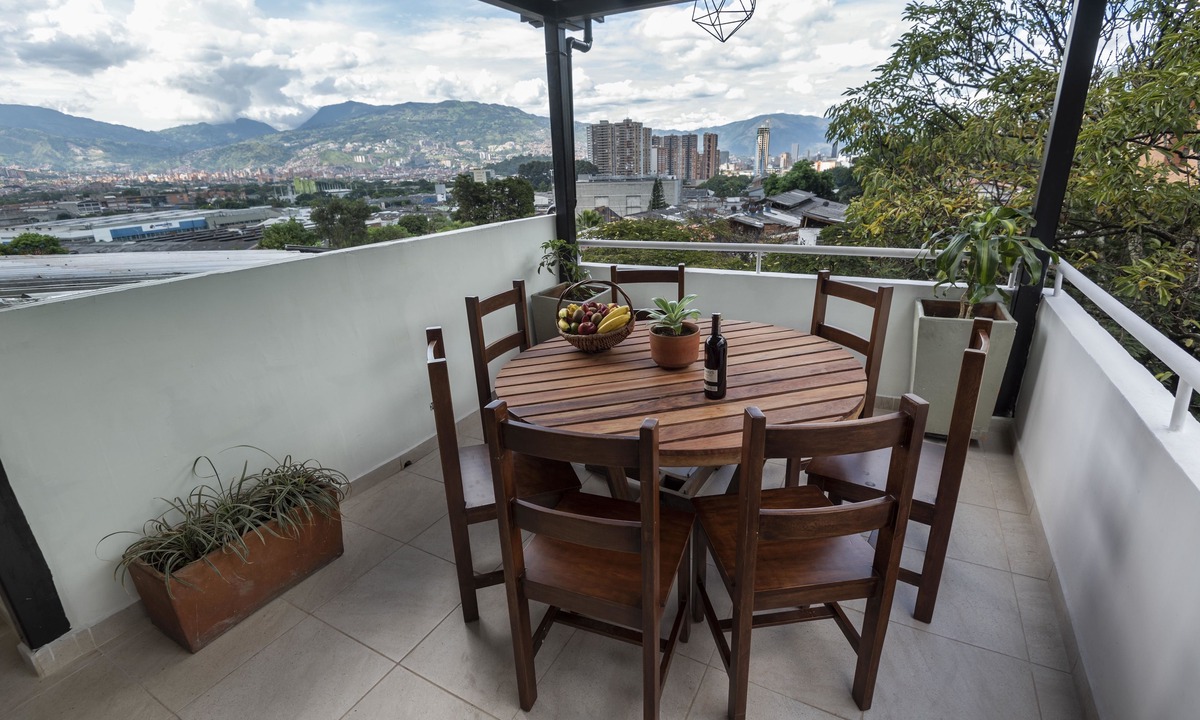 El Poblado Hotel | Poblado Guest House