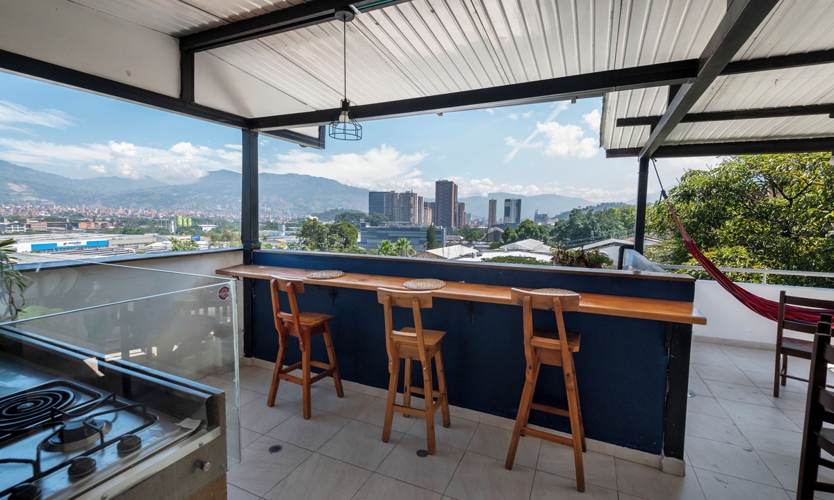 El Poblado Hotel | Poblado Guest House