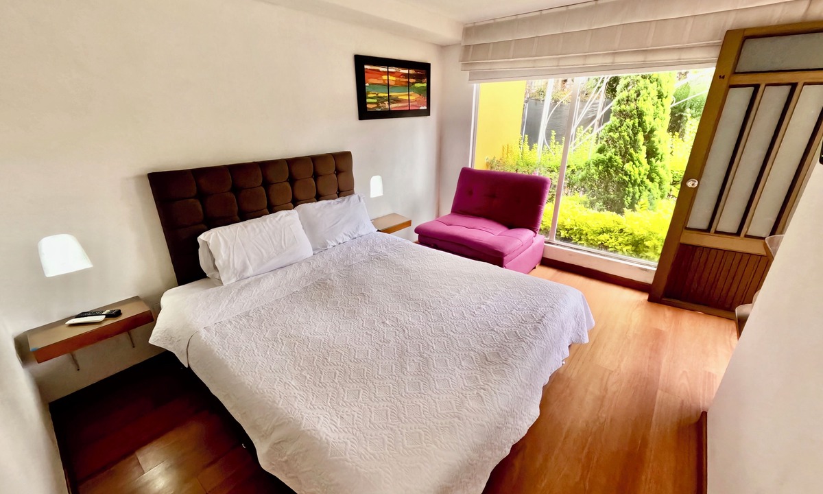 Chia Hotel | HOTEL CASA IRIS