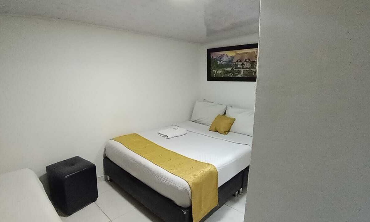 Puente Aranda Hotel | HOTEL CASA NINI